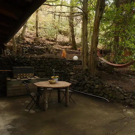 Etna Rural With Jacuzzi Pedara
